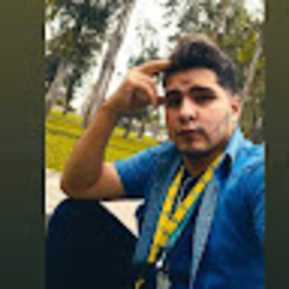 Meet your Posher, Javier